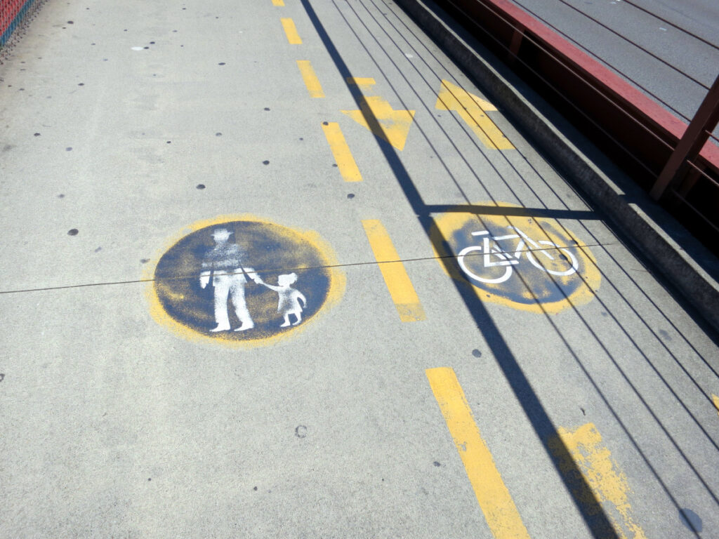Photo of GGB pedestrian and bicycle lane markings